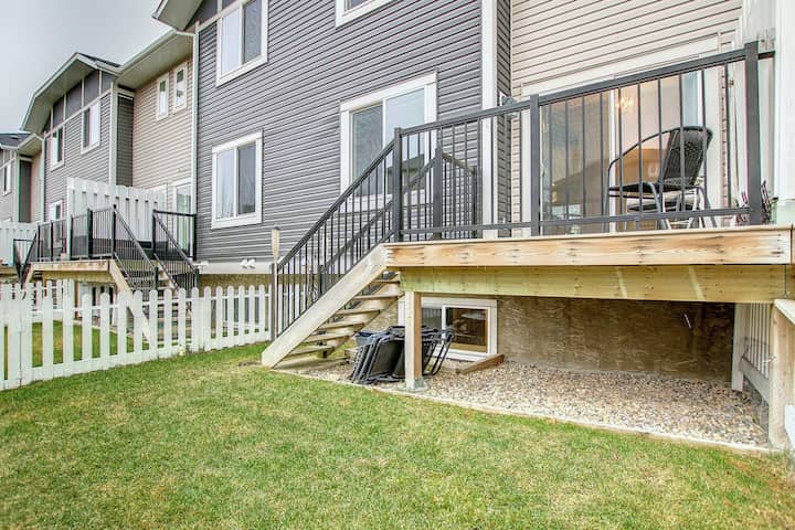 east grand rapids mi deck builder doolin fizzell 3xoRX7EQPBQ unsplash scaled