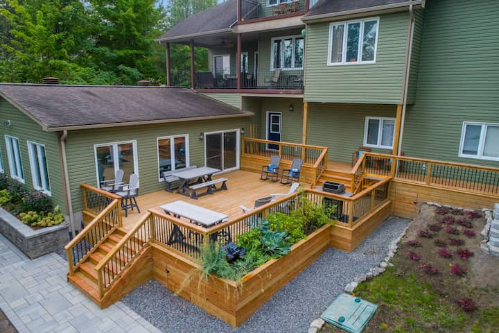 deck builder east grand rapids mi point3d commercial imaging ltd 8c4kyStDeAE unsplash scaled